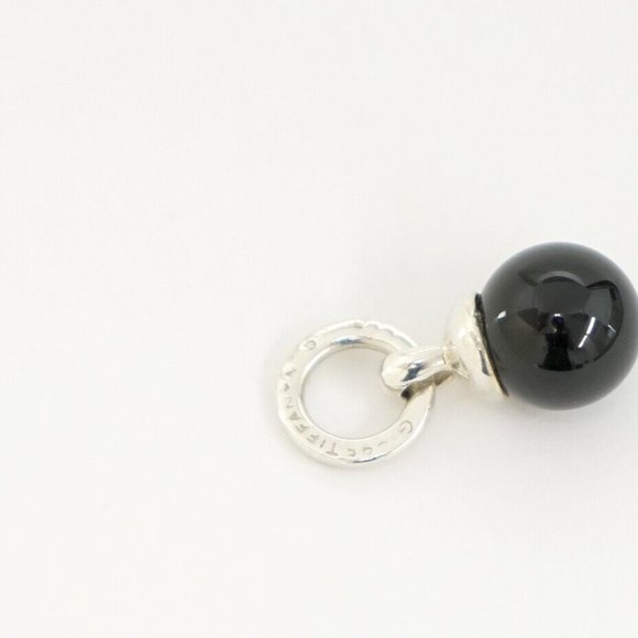 LIKE NEW, RARE!!  Tiffany & Co Silver Onyx Fascination Clip On Earrings - Picture 4 of 4